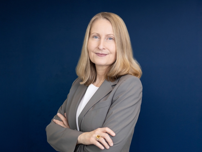 CFO Dr. Martina Bentele